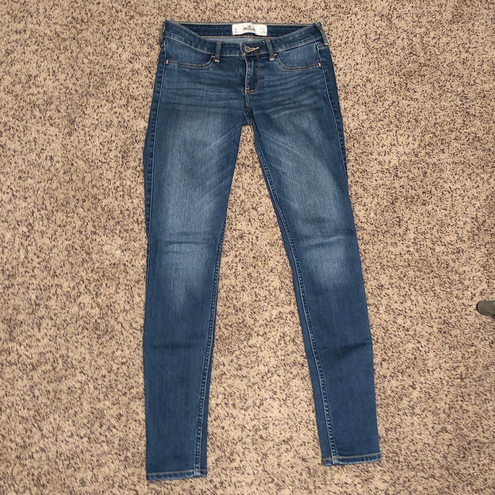 Hollister skinny jeans